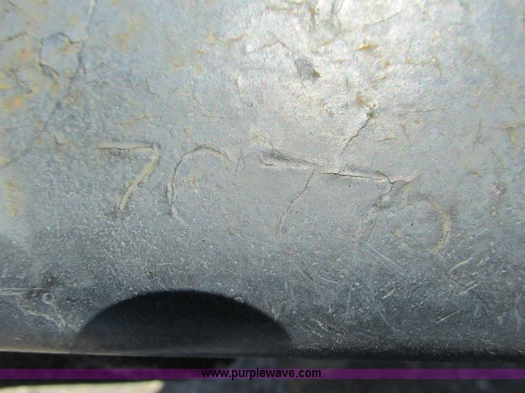 image for item K6512 2005 United Trailers enclosed cargo trailer