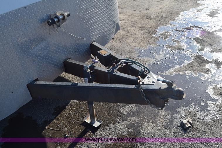 image for item L2517 2006 Pace SL820TA2 enclosed cargo trailer