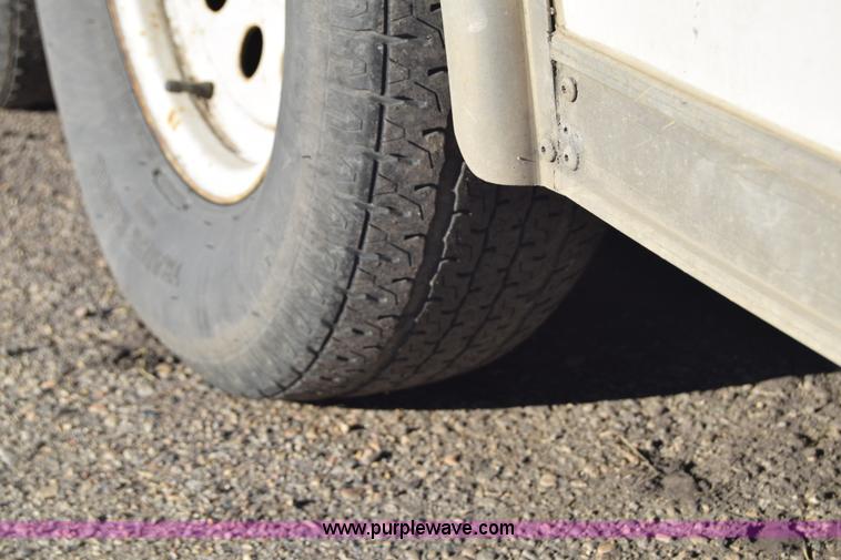 image for item L2517 2006 Pace SL820TA2 enclosed cargo trailer