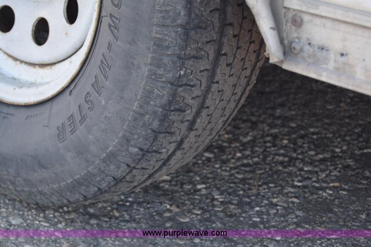 image for item L2517 2006 Pace SL820TA2 enclosed cargo trailer