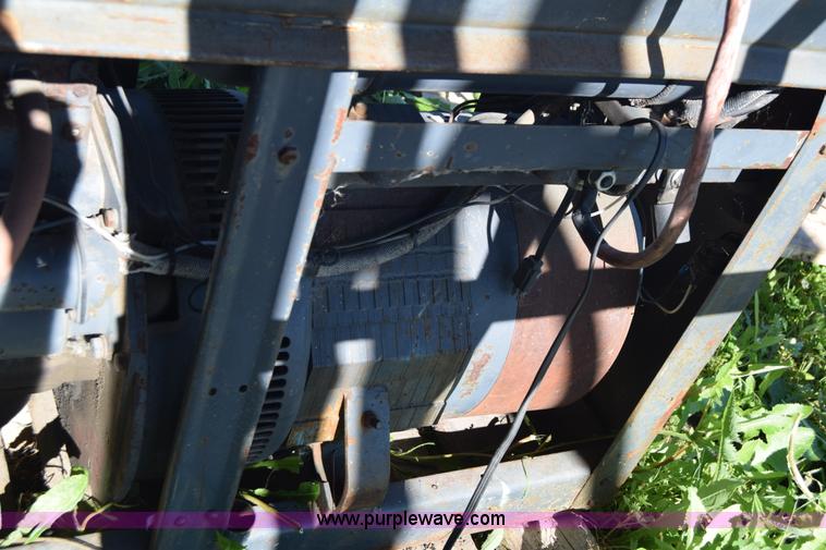 image for item L2522 Lincoln SA200 arc welder