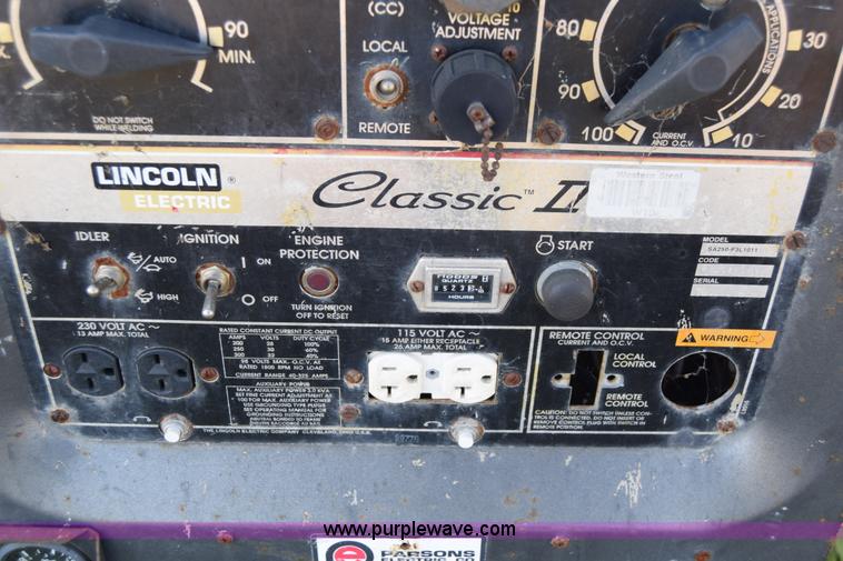 image for item L2523 Lincoln Classic II arc welder
