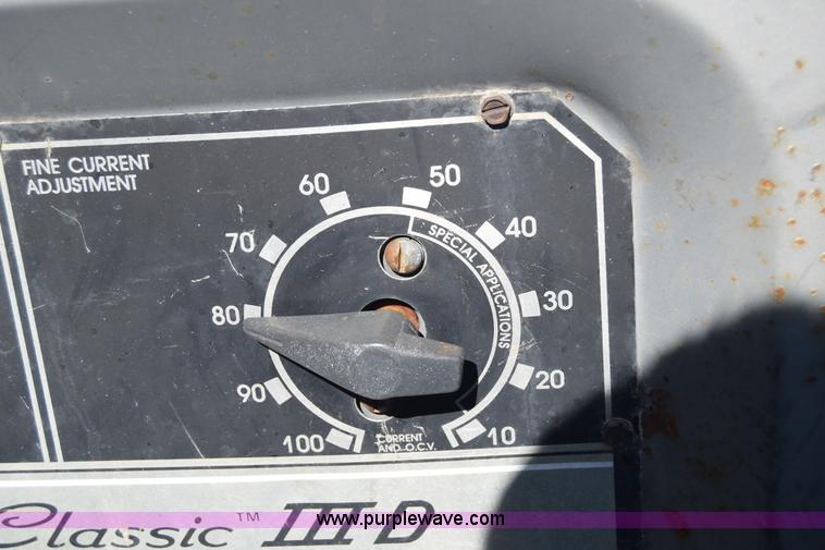 image for item L2524 Lincoln Classic IIID arc welder