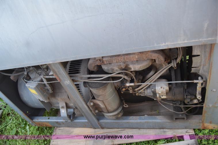 image for item L2525 Lincoln SA200 arc welder