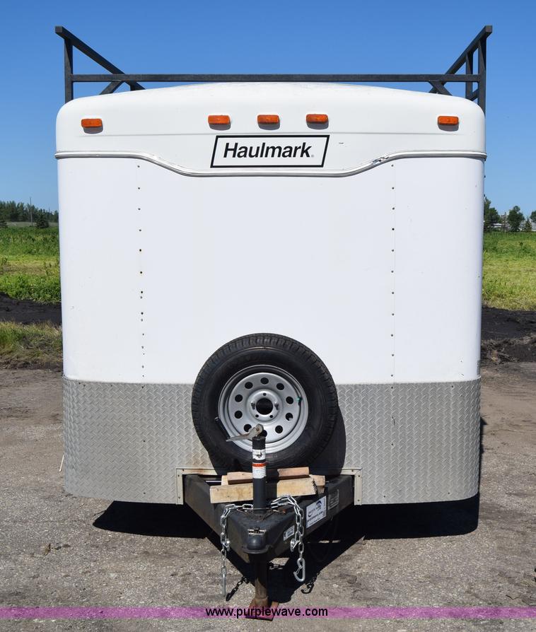image for item L2527 2000 Haulmark K716BT-WT enclosed cargo trailer