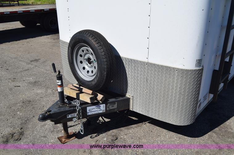 image for item L2527 2000 Haulmark K716BT-WT enclosed cargo trailer