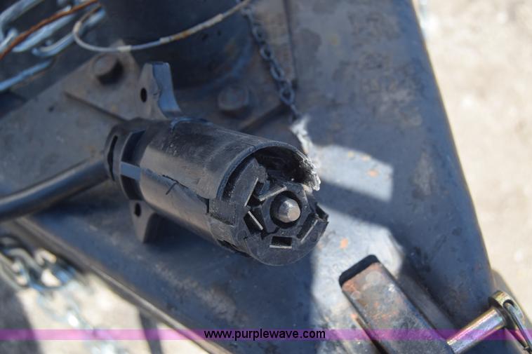 image for item L2527 2000 Haulmark K716BT-WT enclosed cargo trailer