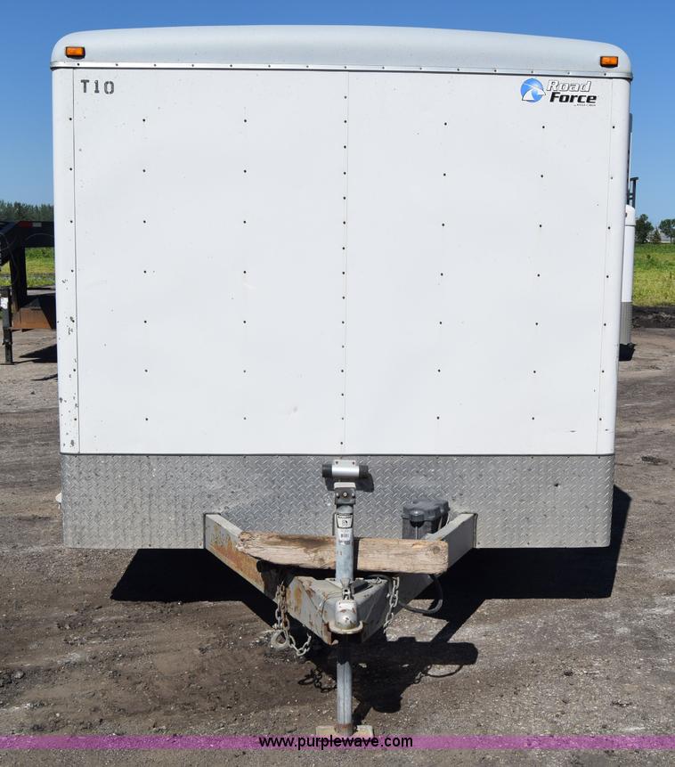 image for item L2528 2008 Wells Cargo R58202 enclosed cargo trailer