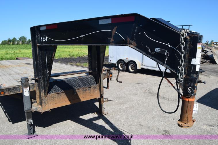 image for item L2529 2009 ABU equipment trailer