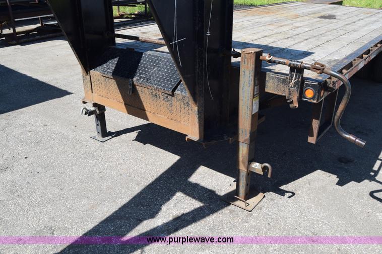 image for item L2529 2009 ABU equipment trailer
