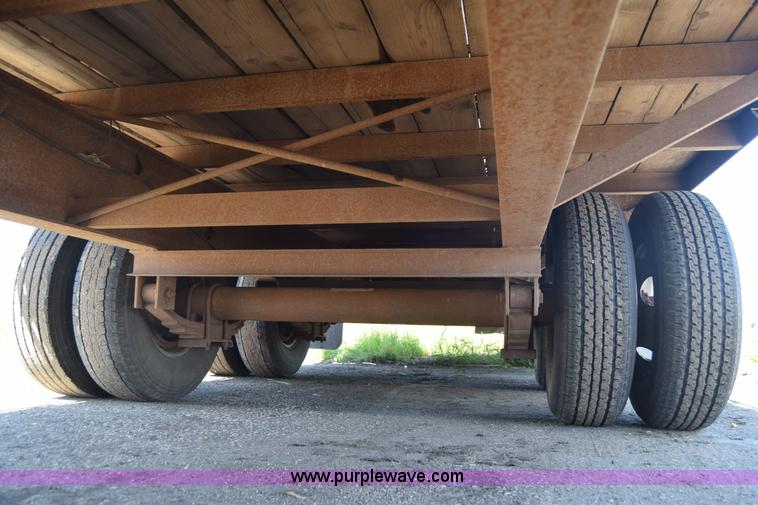 image for item L2529 2009 ABU equipment trailer