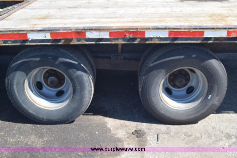 image for item L2529 2009 ABU equipment trailer
