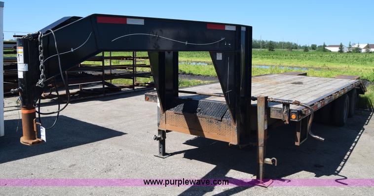 image for item L2529 2009 ABU equipment trailer