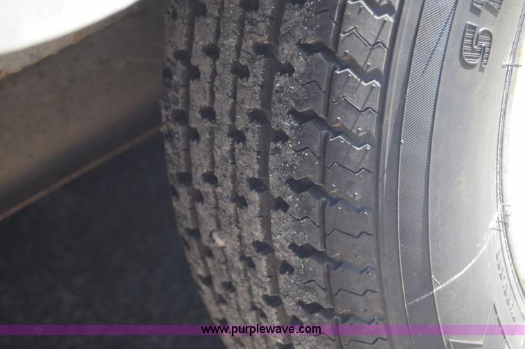 image for item L2530 2008 Pace RT8520TA2H enclosed cargo trailer