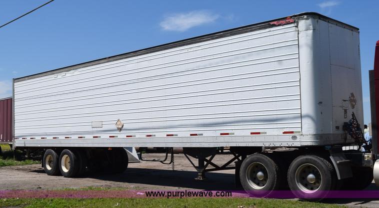 image for item L2538 1985 Great Dane dry van trailer