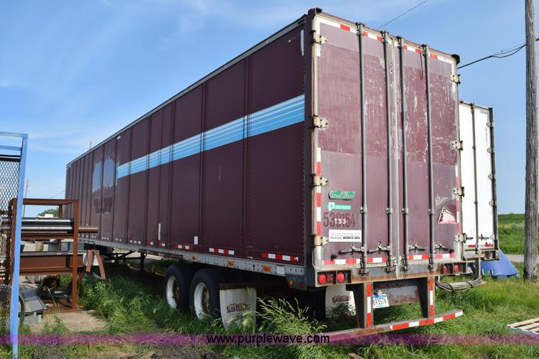 image for item L2539 1999 Great Dane dry van trailer