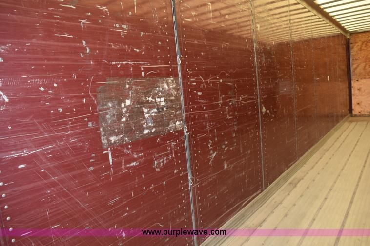 image for item L2539 1999 Great Dane dry van trailer