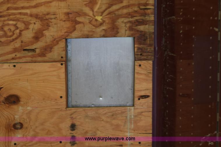 image for item L2539 1999 Great Dane dry van trailer