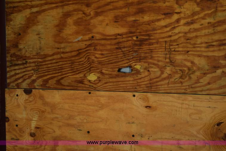 image for item L2539 1999 Great Dane dry van trailer