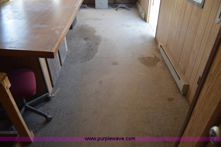 image for item L2549 1992 Technical Space office trailer