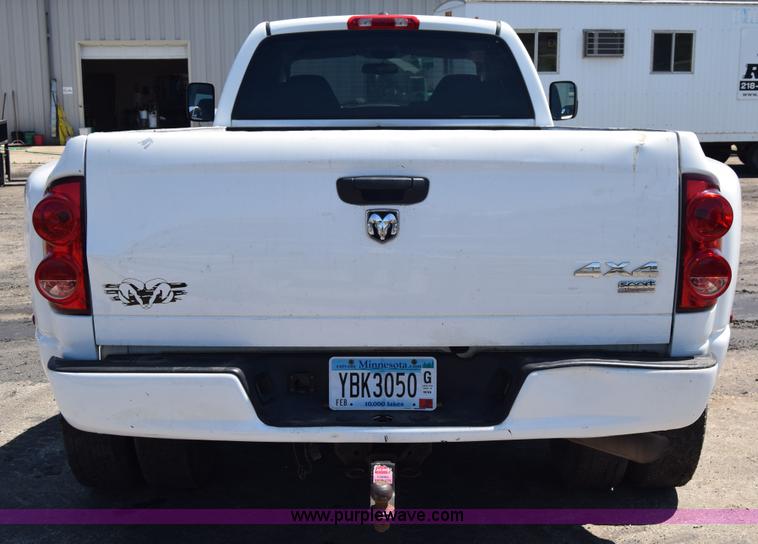 image for item L2553 2007 Dodge Ram 3500 Quad Cab pickup truck