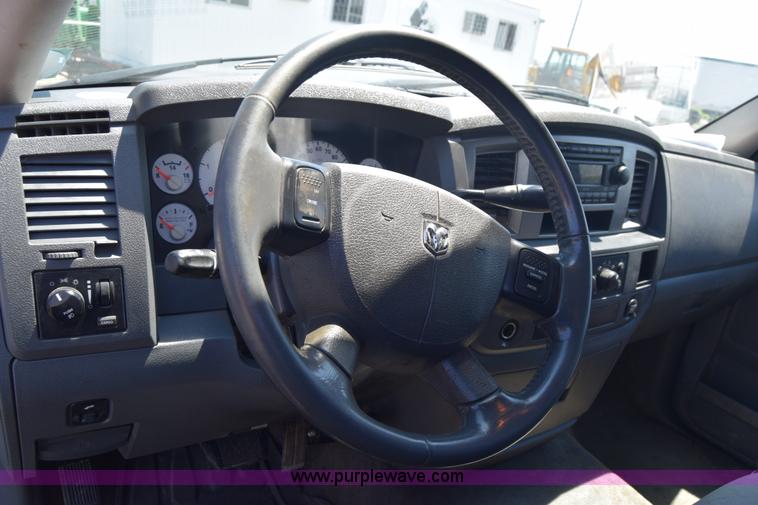 image for item L2553 2007 Dodge Ram 3500 Quad Cab pickup truck