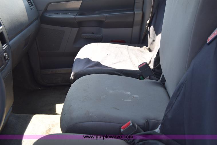 image for item L2553 2007 Dodge Ram 3500 Quad Cab pickup truck