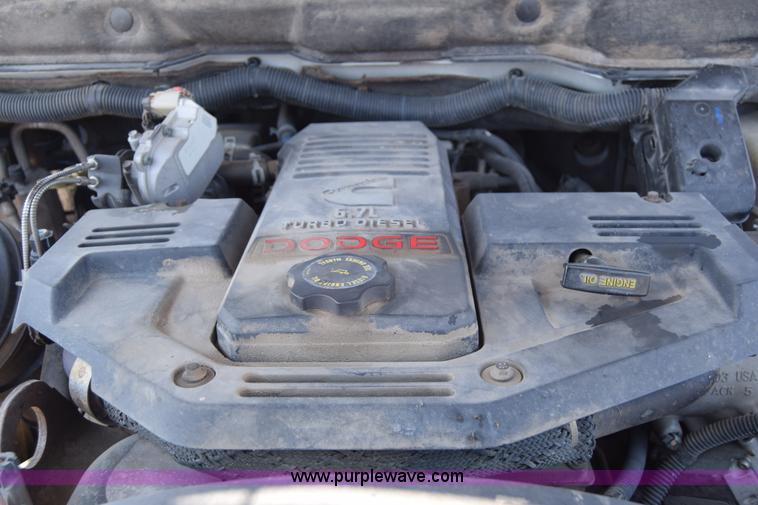 image for item L2553 2007 Dodge Ram 3500 Quad Cab pickup truck