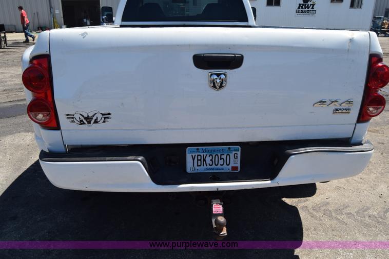 image for item L2553 2007 Dodge Ram 3500 Quad Cab pickup truck