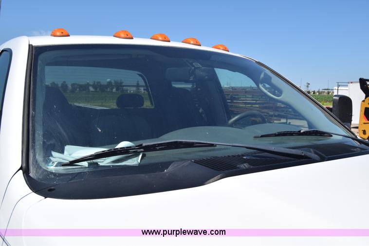 image for item L2553 2007 Dodge Ram 3500 Quad Cab pickup truck