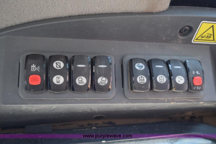 image for item L2554 2011 Caterpillar 289C skid steer