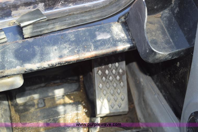 image for item L2554 2011 Caterpillar 289C skid steer