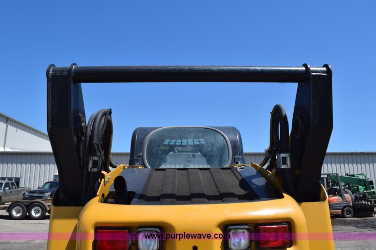 image for item L2554 2011 Caterpillar 289C skid steer