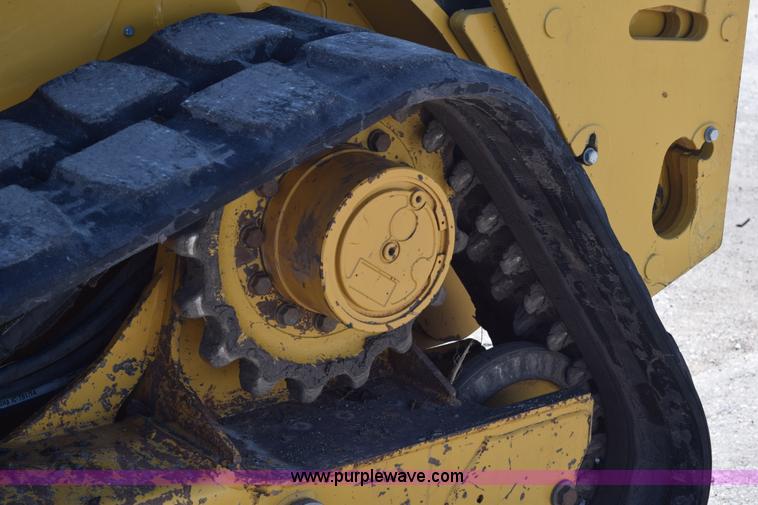 image for item L2554 2011 Caterpillar 289C skid steer