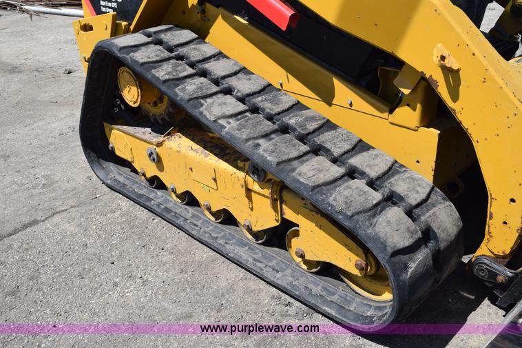 image for item L2554 2011 Caterpillar 289C skid steer