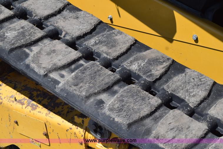 image for item L2554 2011 Caterpillar 289C skid steer