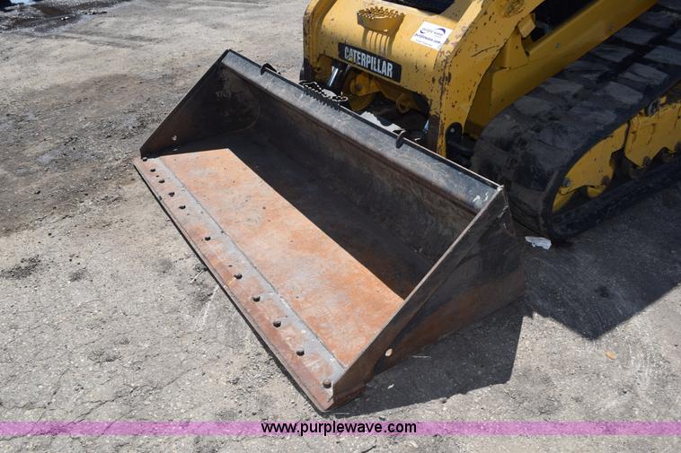 image for item L2554 2011 Caterpillar 289C skid steer