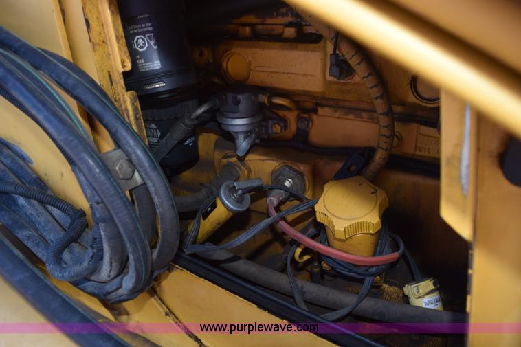 image for item L2565 1997 John Deere 310SE backhoe