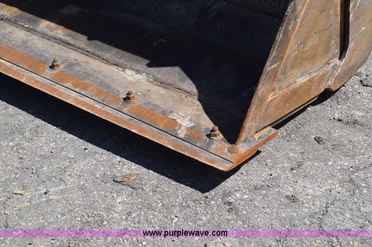 image for item L2565 1997 John Deere 310SE backhoe