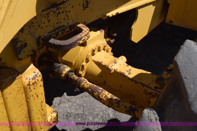 image for item L2565 1997 John Deere 310SE backhoe