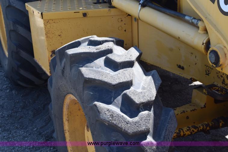 image for item L2565 1997 John Deere 310SE backhoe