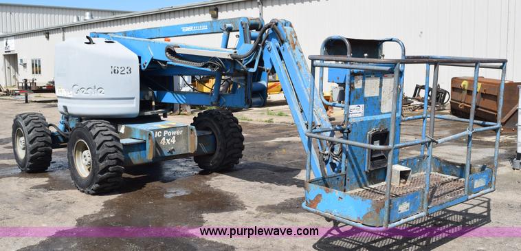image for item L2567 2003 Genie Z45/25 boom lift