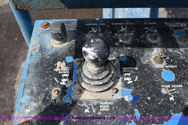 image for item L2567 2003 Genie Z45/25 boom lift