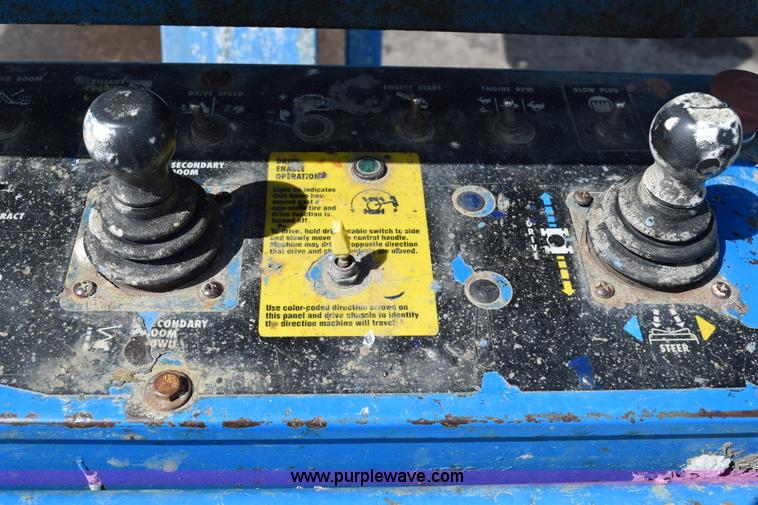 image for item L2567 2003 Genie Z45/25 boom lift