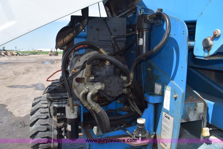 image for item L2567 2003 Genie Z45/25 boom lift