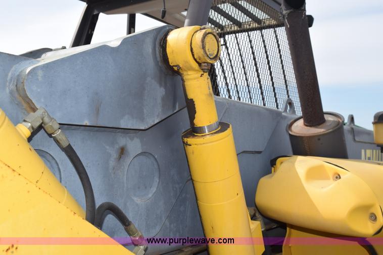 image for item L2568 1999 New Holland LM840 telehandler