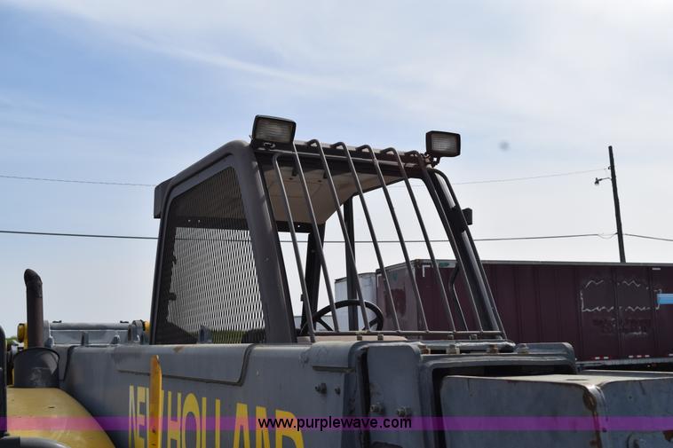 image for item L2568 1999 New Holland LM840 telehandler