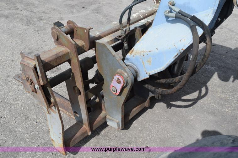 image for item L2568 1999 New Holland LM840 telehandler