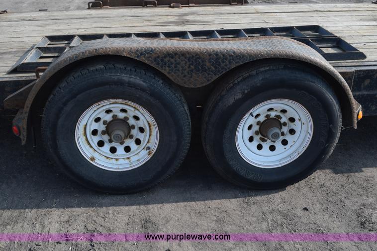 image for item L2576 2009 Tarnel equipment trailer