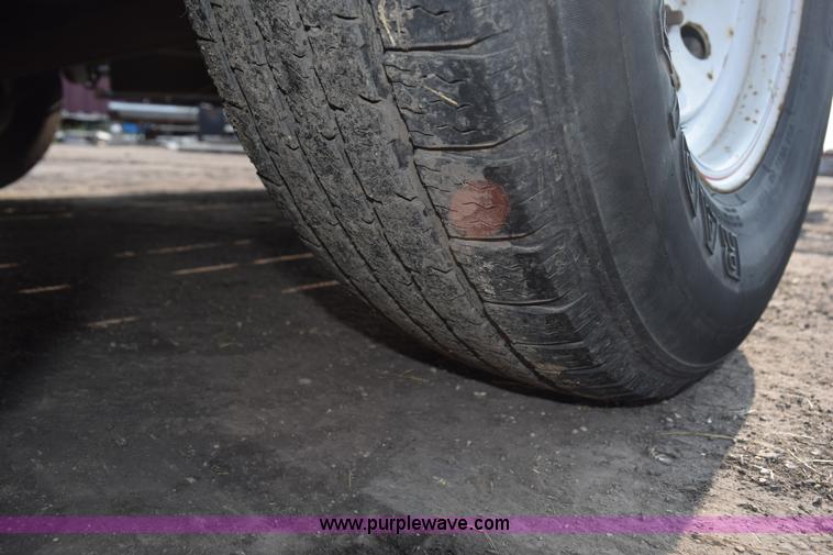 image for item L2576 2009 Tarnel equipment trailer